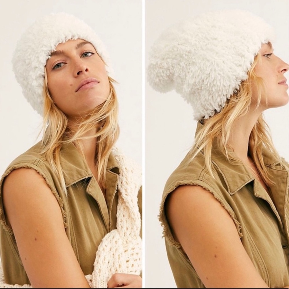 Free people head in the clouds fuzzy beanie